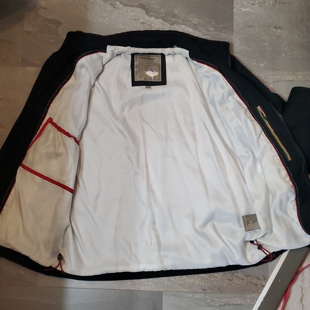 Rainforest Men's Black Jacket. Waterproof. Windproof. Men Size M. - Picture 9 of 14
